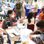 SINERGITAS TNI/POLRI AJAK MASYARAKAT VAKSINASI MASAL