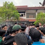Pimpinan BAZNAS Kota Bekasi Jawab Demonstran